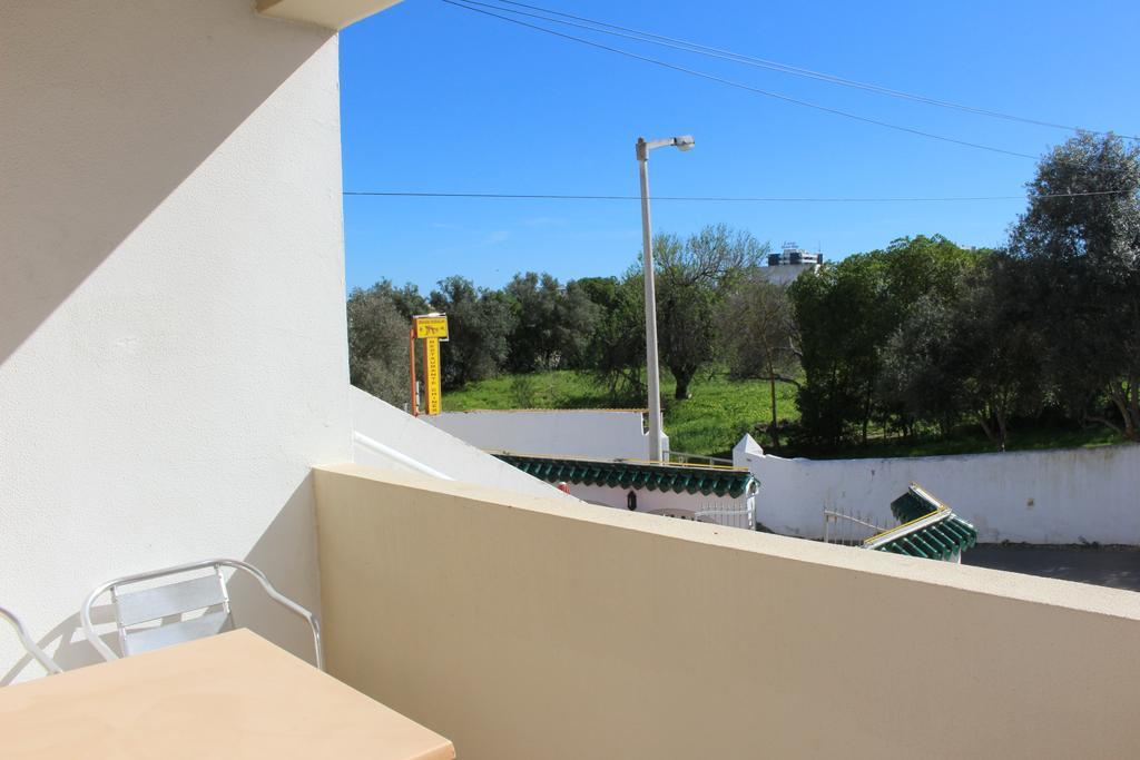 Alvor Apartment - Center And Beach Exterior photo